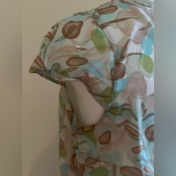 Limited Collection Delicate Blouse Buttons In Back Light Colors Ties Front Sz 16 - Picture 5 of 10